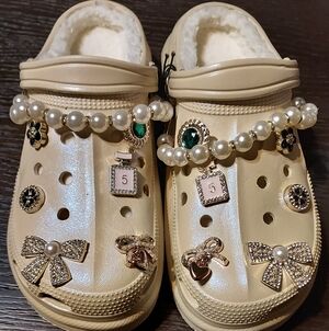 Source Unknown Cream Embellished Sandals